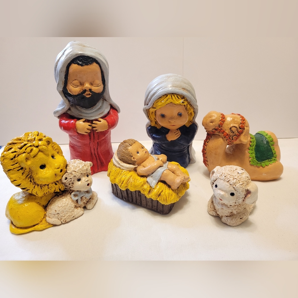 Vintage Handpainted Nativity Scene Figurine Set 1978